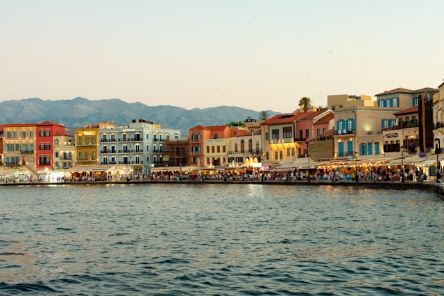 mircea-solomiea-9lYPJ7fFiKE-unsplash