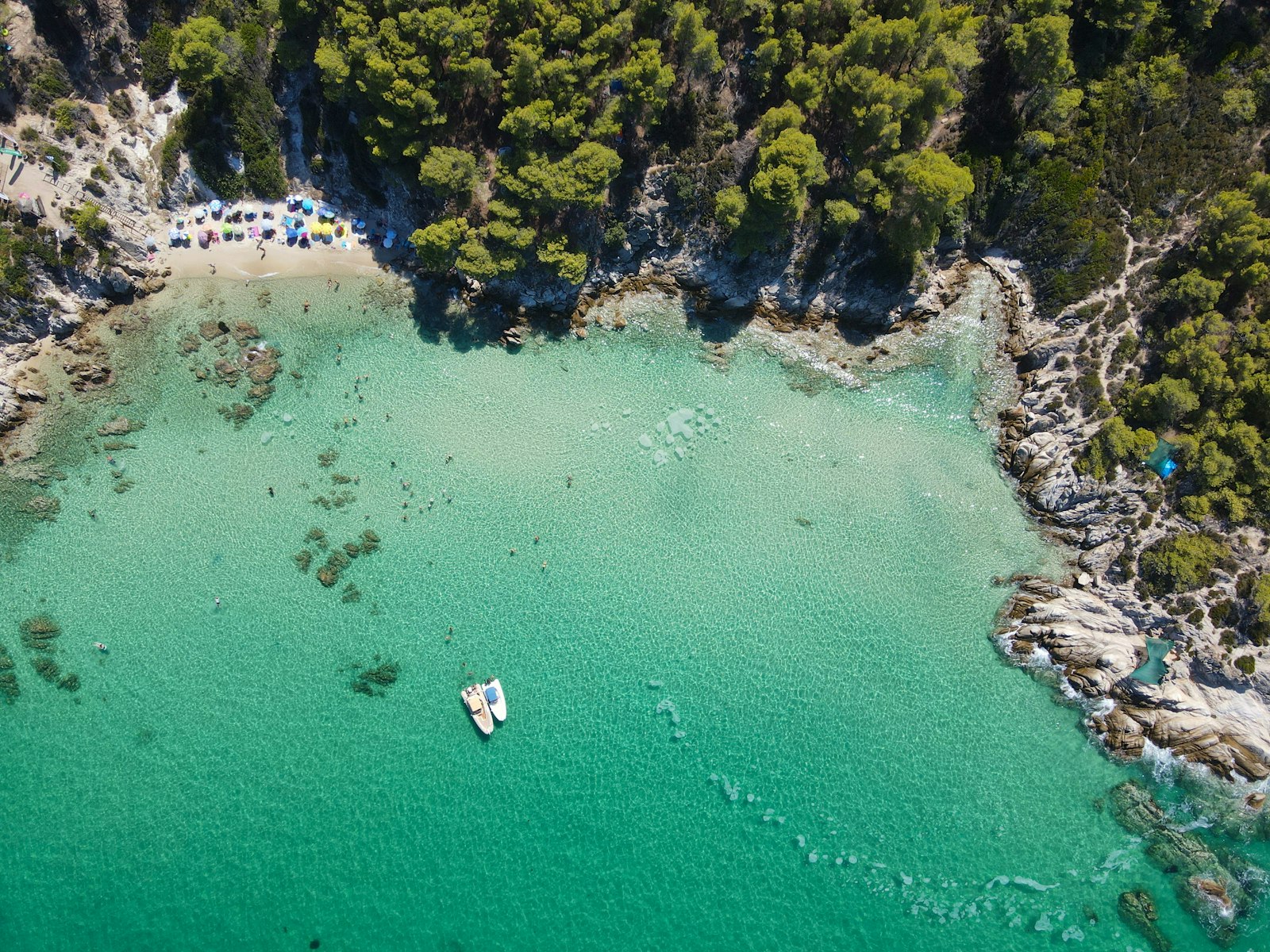 Zátoka Kavourotrypes na Chalkidiki