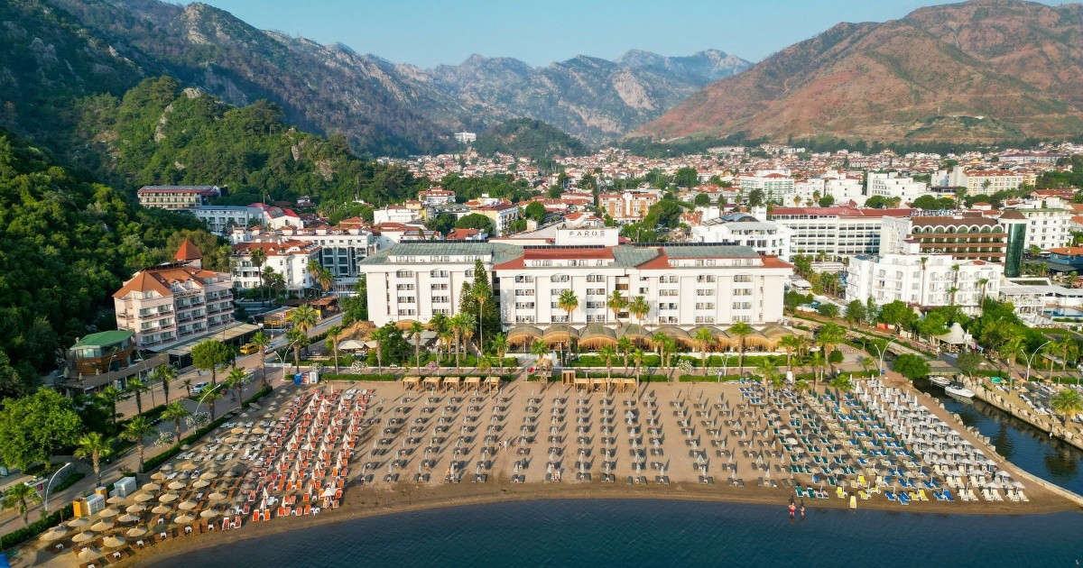 Faros Premium Beach (5*)