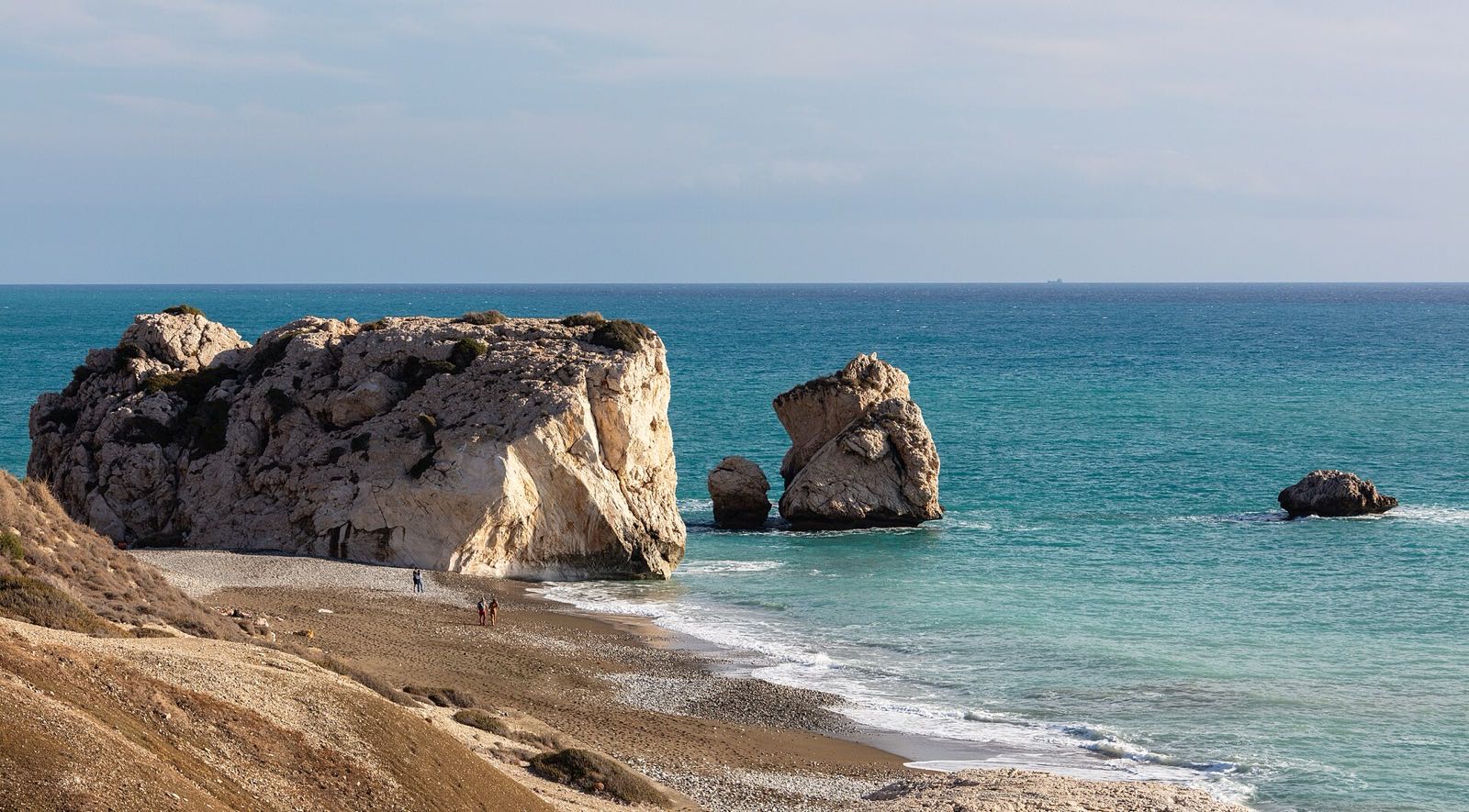 Petra tou Romiou – Afroditina skala
