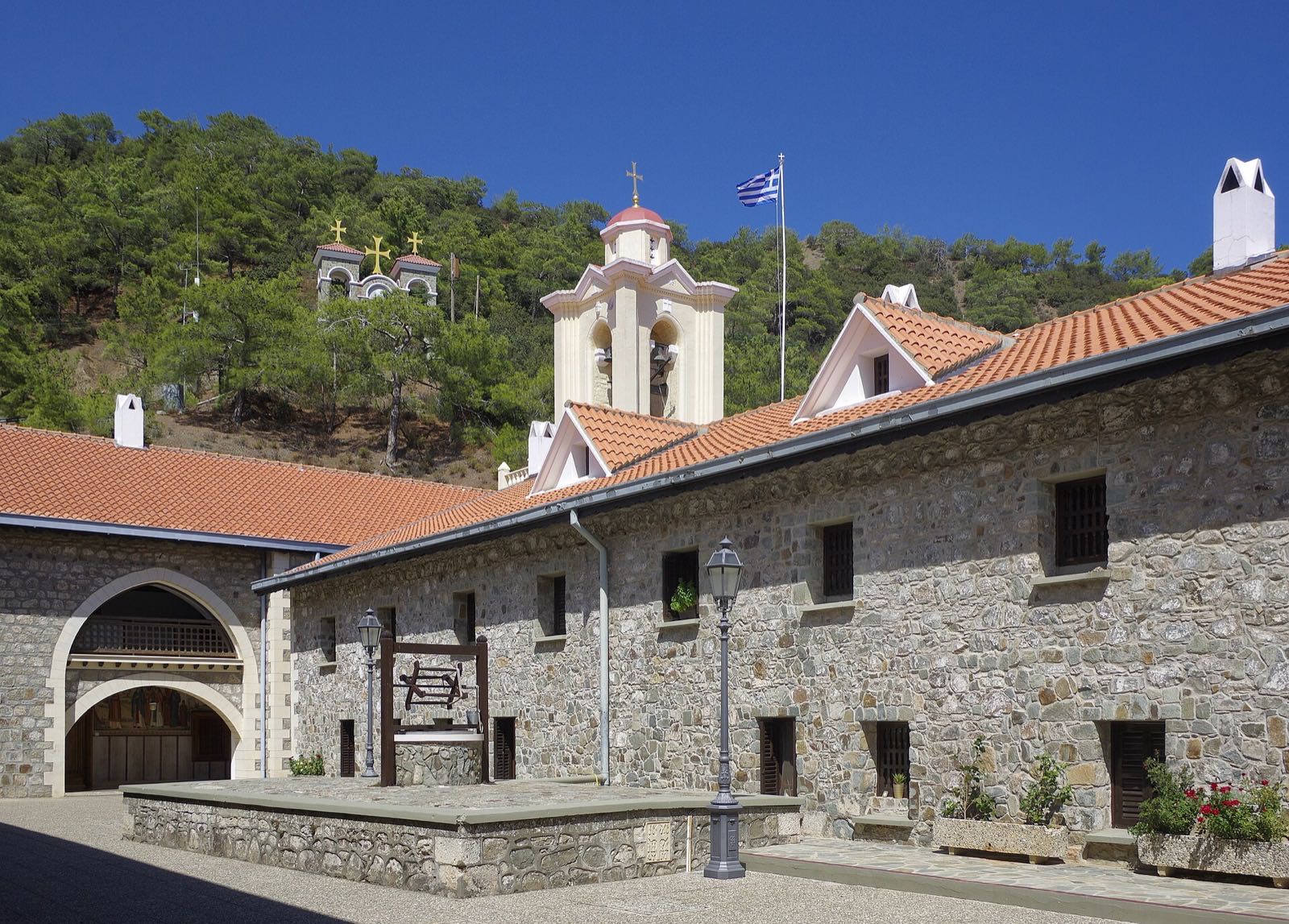 Kláštor Kykkos v pohorí Troodos