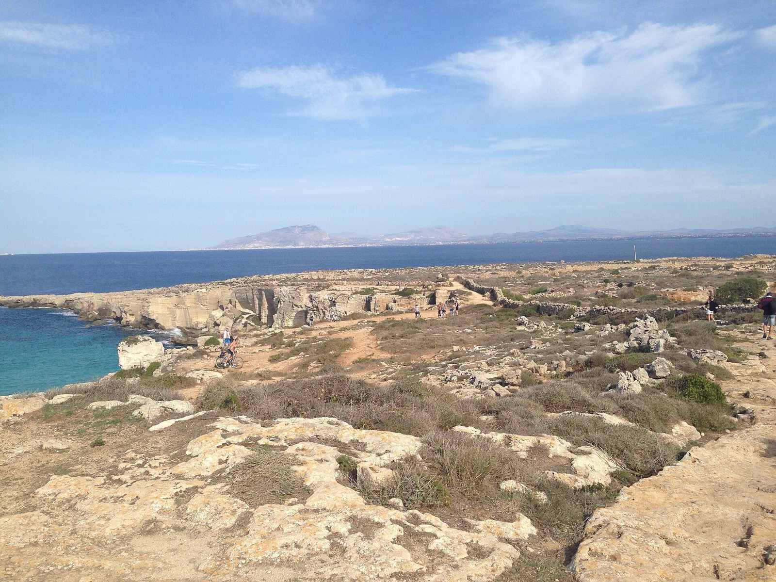 Cala Rossa na Favignane