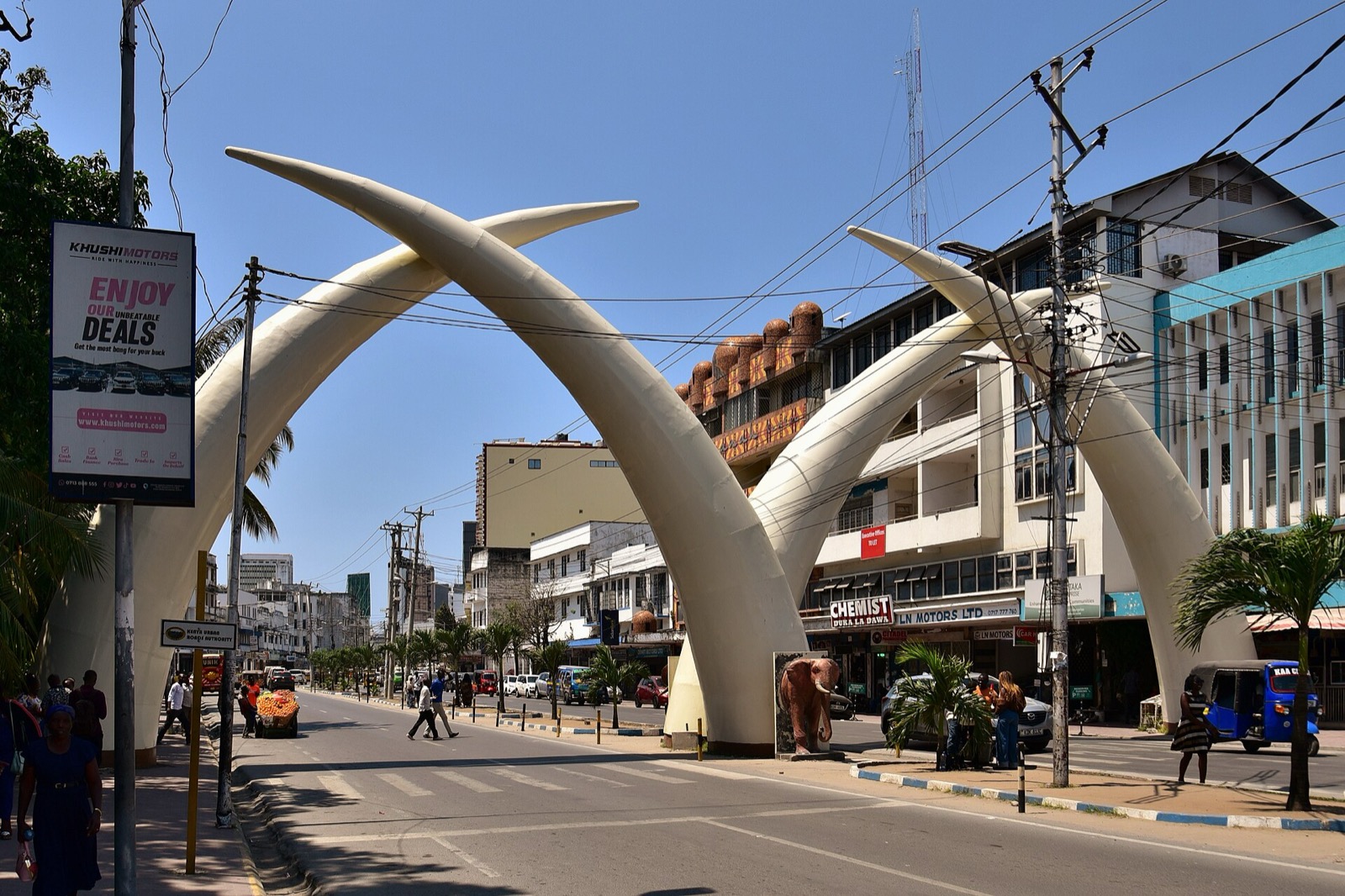 Kly na Moi Avenue v Mombase