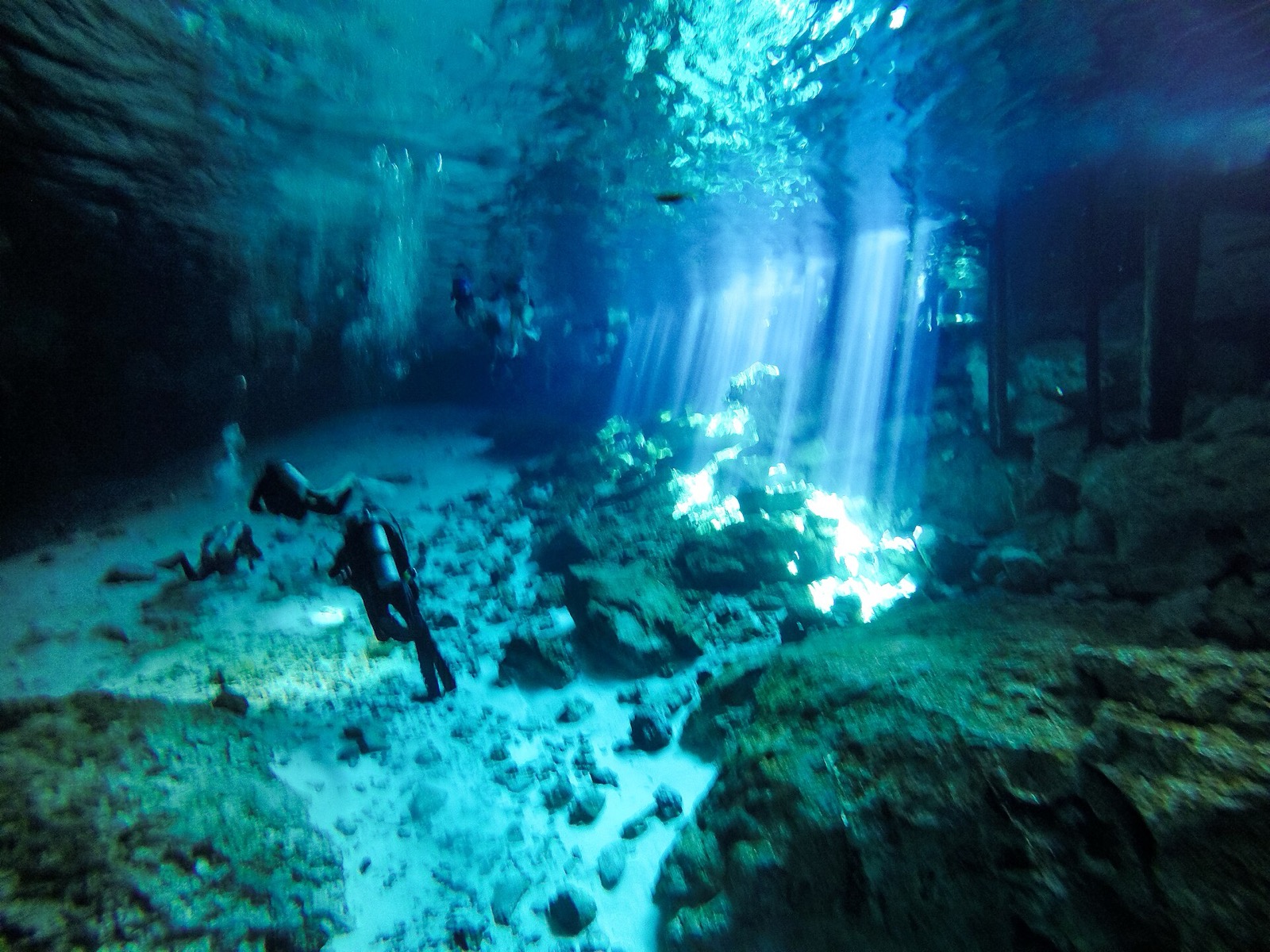 Potápanie v cenote