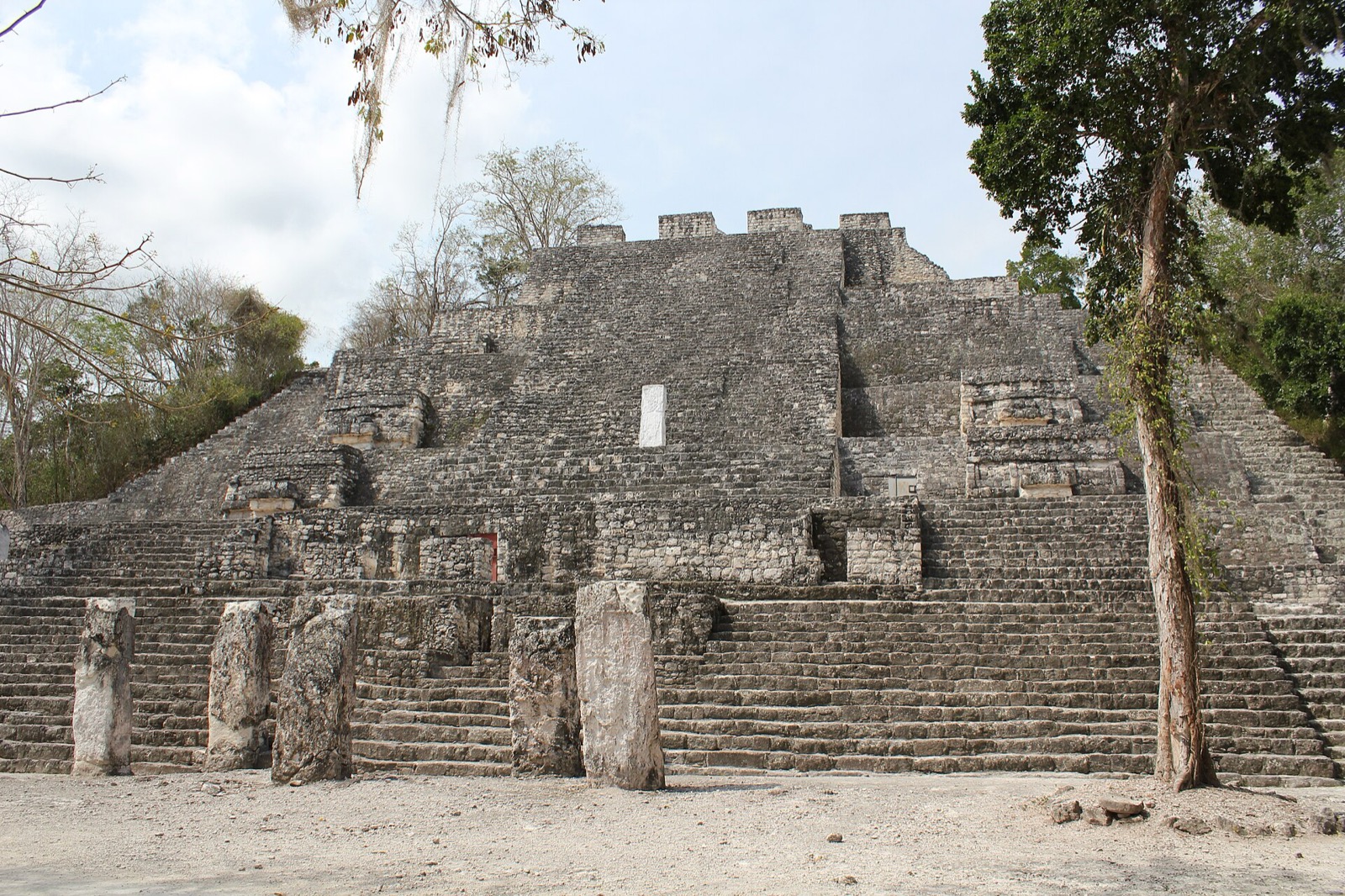 Campeche a Calakmul: pastelové mesto za hradbami a stratené kráľovstvo hada