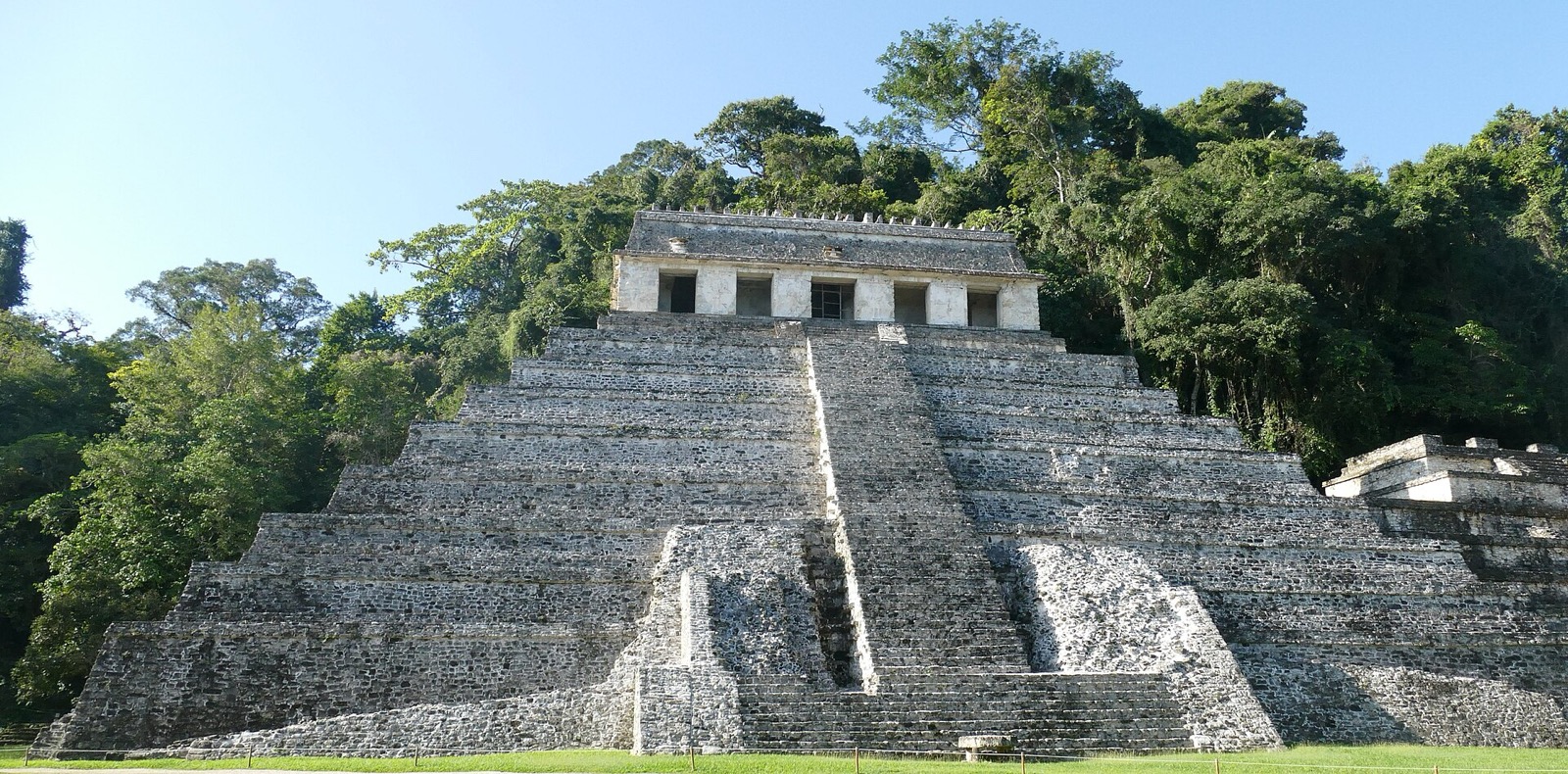 Chiapas a Palenque: mayské chrámy v hmle pralesa a indiánske hory na juhu