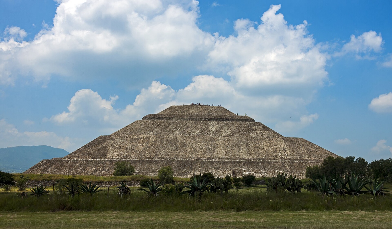 Mexico City a Teotihuacán: mesto na aztéckom jazere a pyramídy, kde sa rodili bohovia