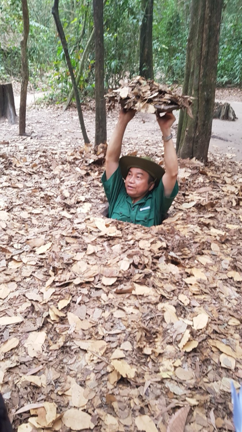 Ukrytý vstup do tunelov Cu Chi