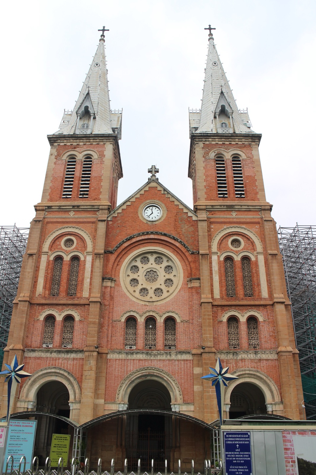 Katedrála Notre-Dame v Saigone